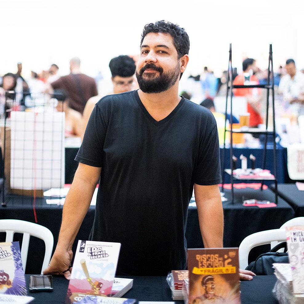 image-lineup-Felipe Manhães